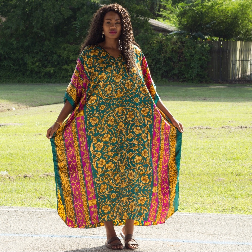 Middle Eastern casual wear top. BRAND NEW!